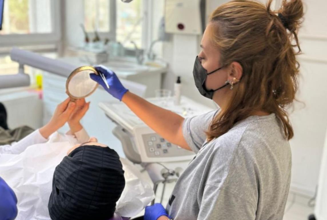 Güvenilir Ağız Tedavisi ve Modern Klinik Uygulamaları
