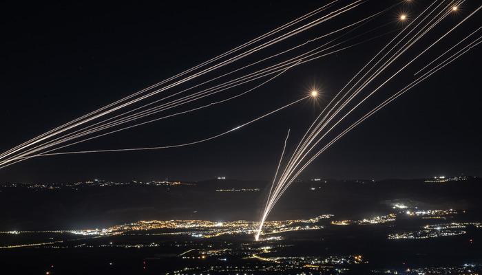 Güney Lübnan’dan İsrail’in kuzey bölgelerine gece vakti füze saldırısı!