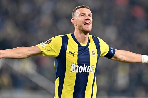 Fenerbahce’den ayrılan Edin Dzeko, Fiorentina’yı imzaladı! İşte sözleşmenin zamanı