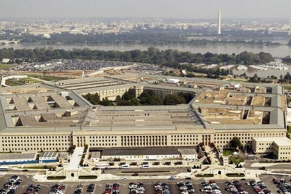 Pentagon, Lübnan ve Norveç’teki askeri ekipmanı onayladı