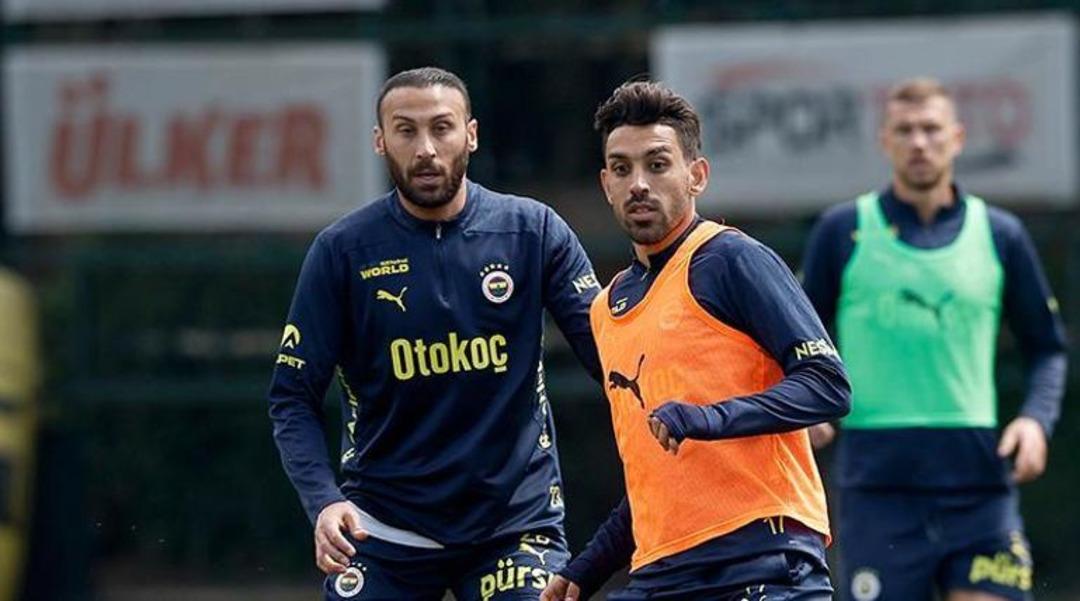Ömer Üründül'den F.Bahçe kadrosunda olmayanlar için sansasyonel açıklama! Birbirlerinin boğazına sarılmışlar... Saran tam anlamıyla neşteri vuruyor, sıradaki yolcu belli oldu.