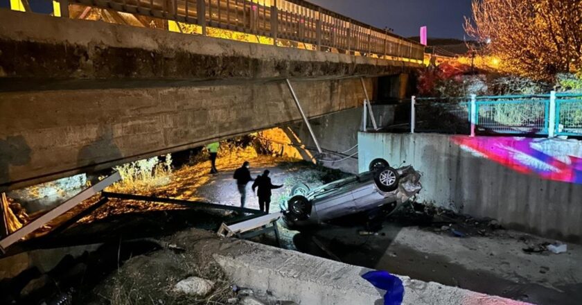 Tunceli’de otomobil dereye uçtu; Uzman çavuş hayatını kaybetti