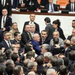 Bütçe Mücadelelerle Sonuçlandı